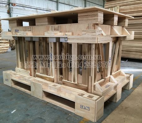 Wooden pallet